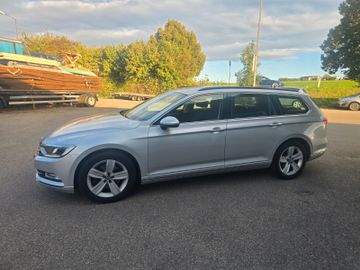 Volkswagen Passat Variant - 2