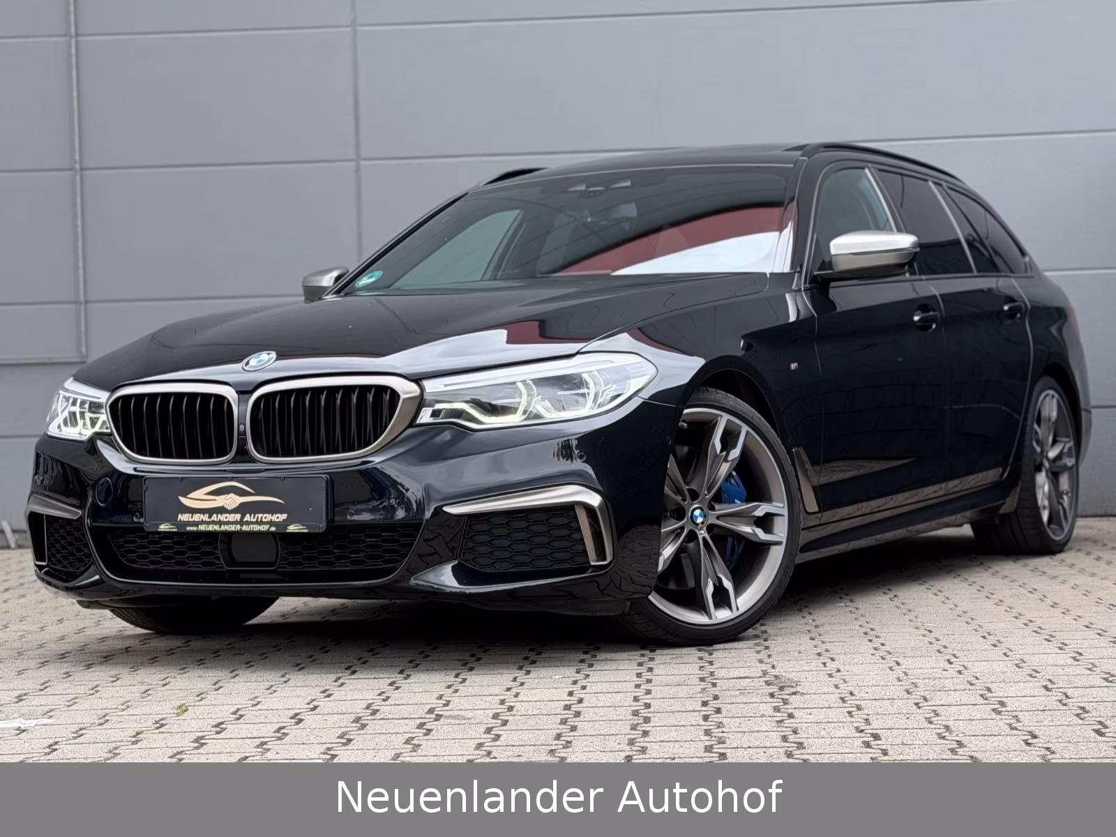 BMW M550d xDrive*Softclose*Pano*360*Head-Up*Leder*