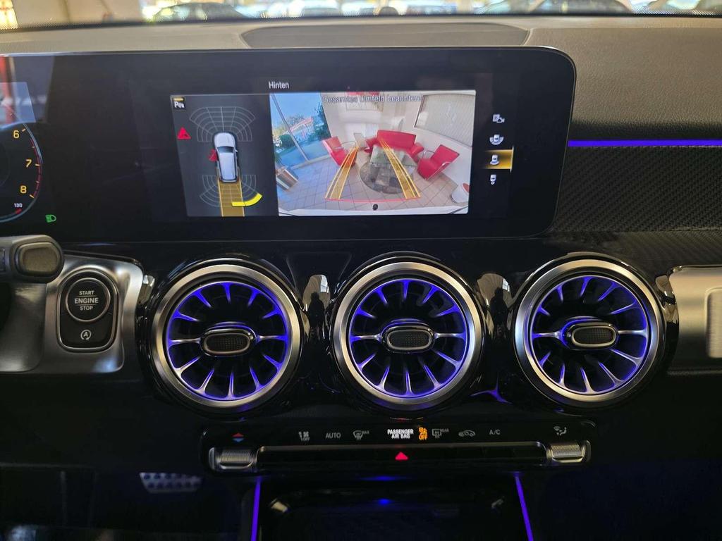 Mercedes-Benz GLB 250