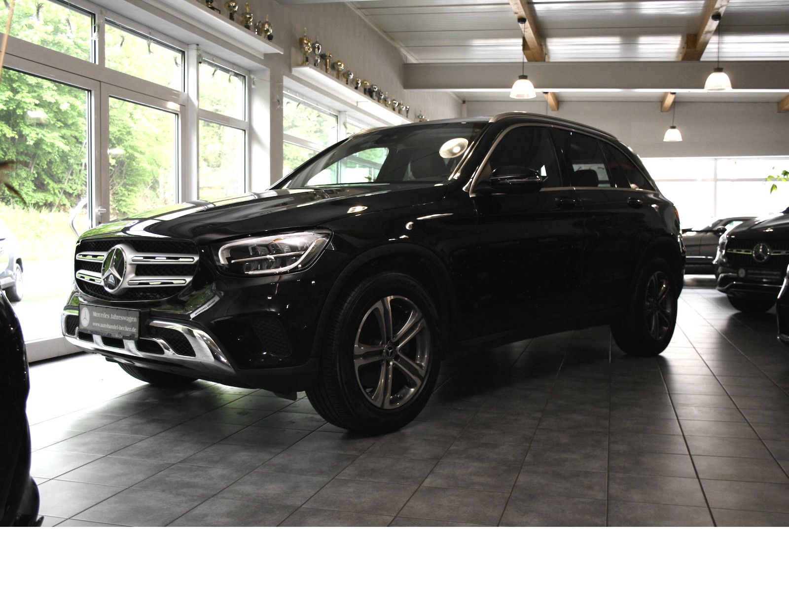 Fahrzeugabbildung Mercedes-Benz GLC 220 d 4M Offroad *Standheizung*LED*Memory
