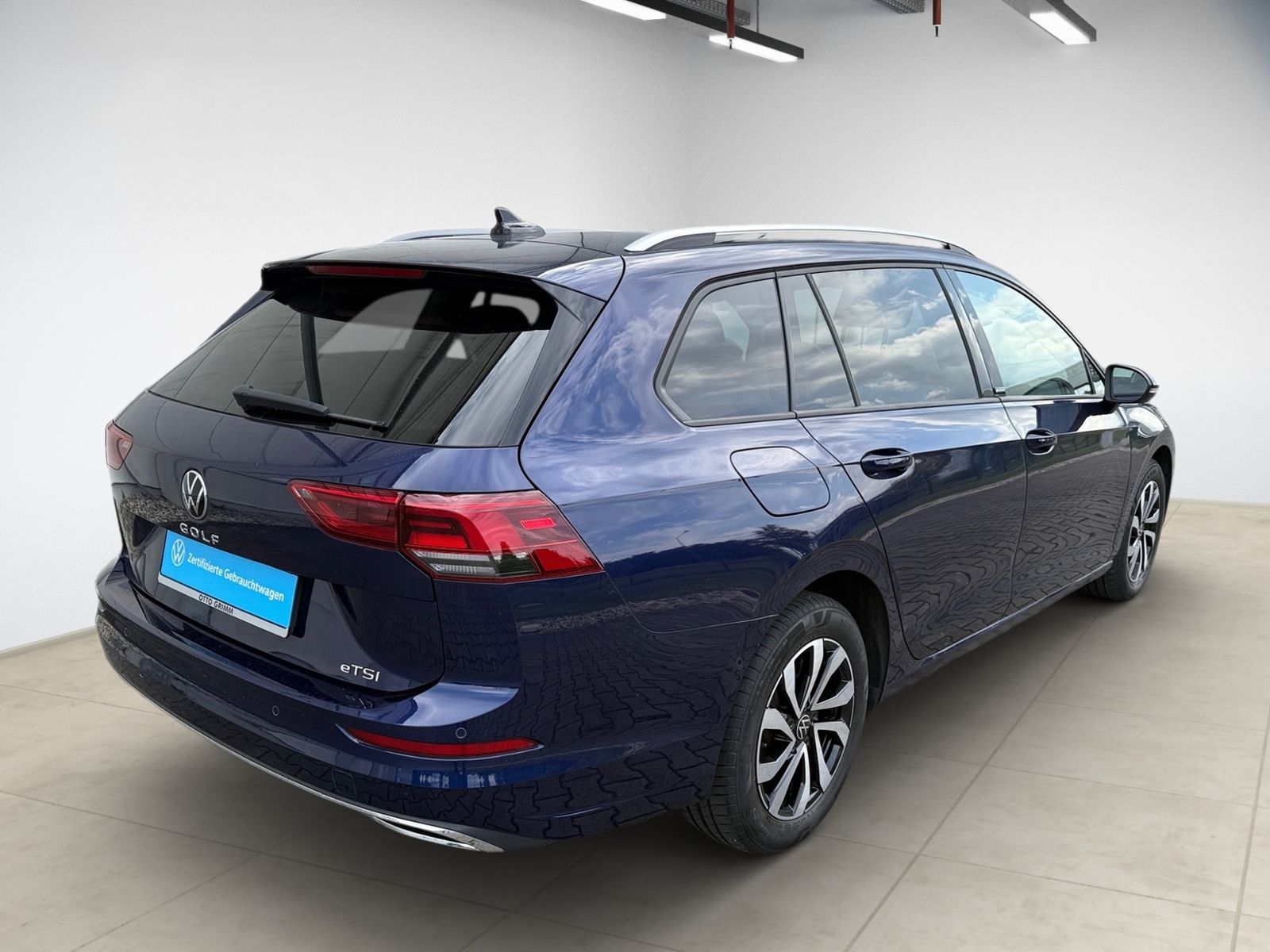 Volkswagen Golf VIII Variant 1.5 eTSI Active DSG Standh foto 5