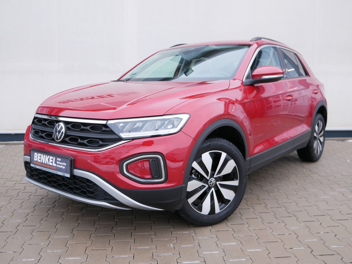 Fahrzeugabbildung Volkswagen T-Roc 1.0 MOVE NEU38T AHK Standheiz ACC LED SHZ