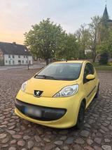 Peugeot 106 - Peugeot 106 mit Benzin-Antrieb: Kleinwagen