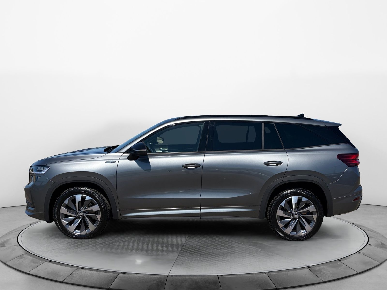 Skoda Kodiaq 2.0 TDI Sportline 4x4 Pano Kamera AHK imagem 3