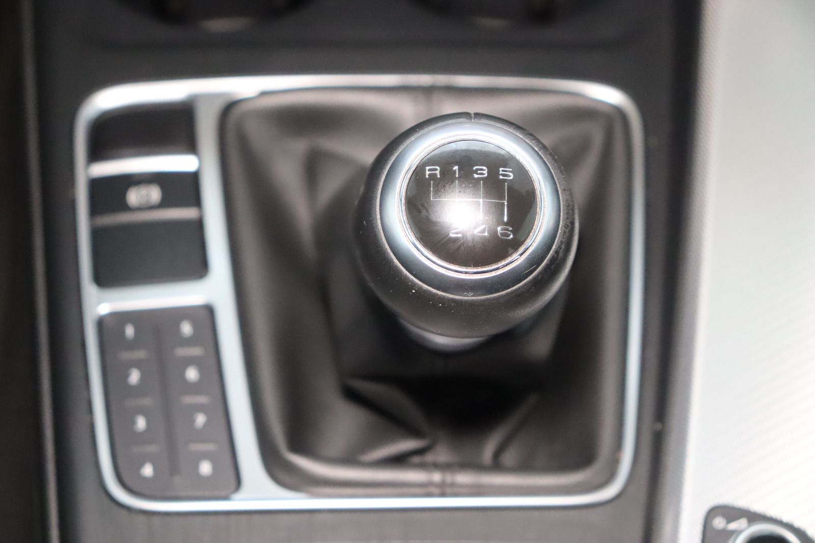 Fahrzeugabbildung Audi A5 Sportback 40 TFSI * LED * Navi * Keyless