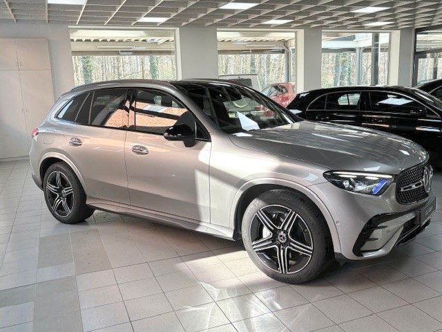 MERCEDES-BENZ GLC 200*AMG*HEADUP*AHK*SOUND*PANO*DIGILIGHT*360°