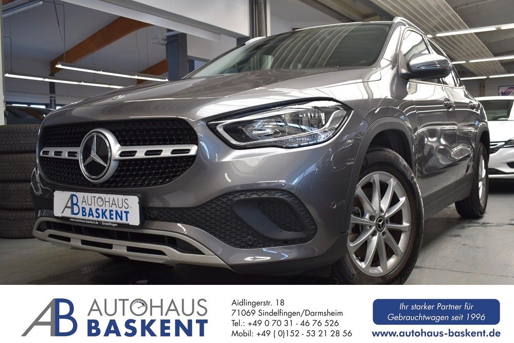 Mercedes-Benz GLA 200