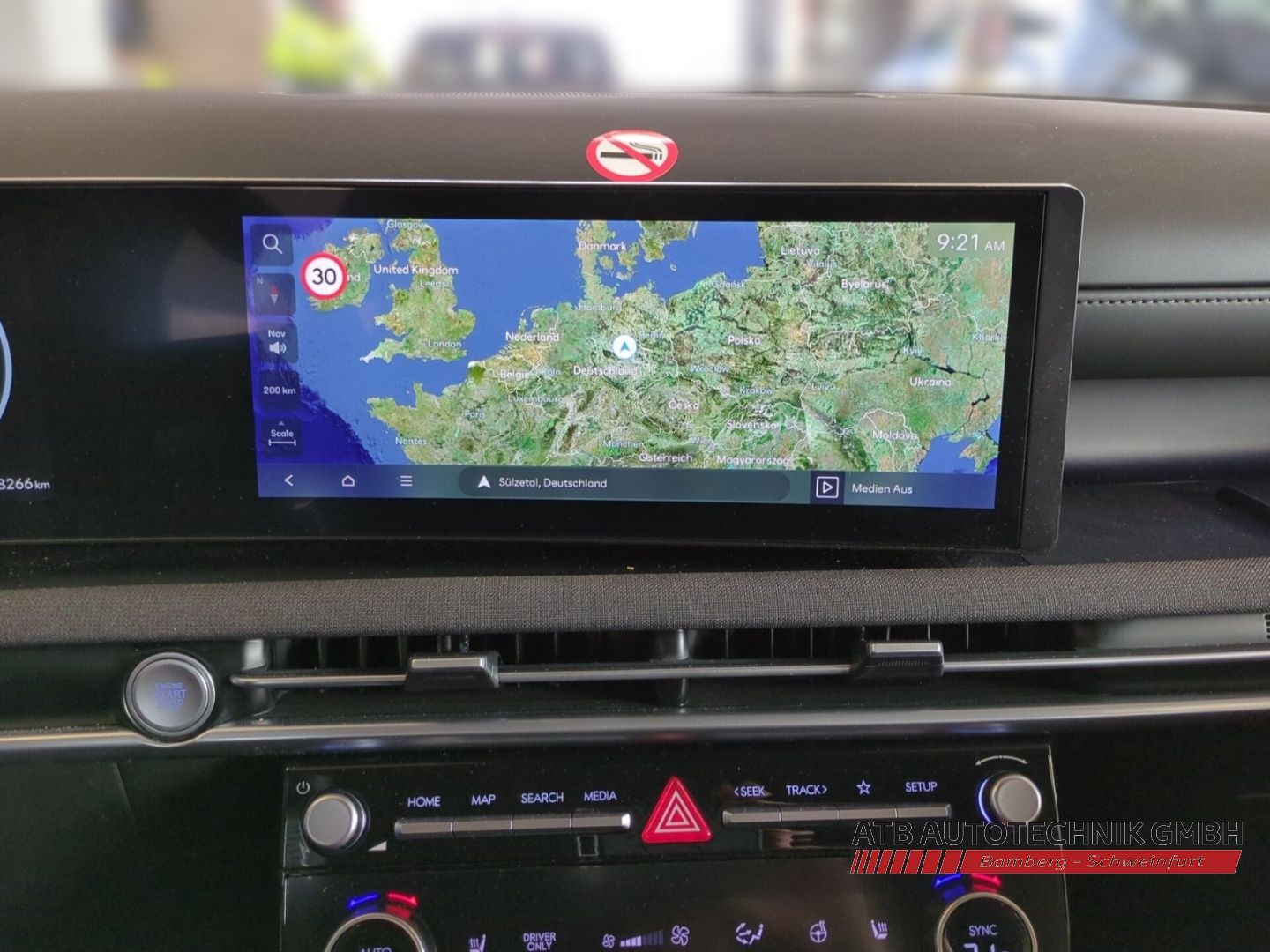 Fahrzeugabbildung Hyundai Tucson Trend 1.6 T-GDi PHEV 4WD Navi El. Heckkla