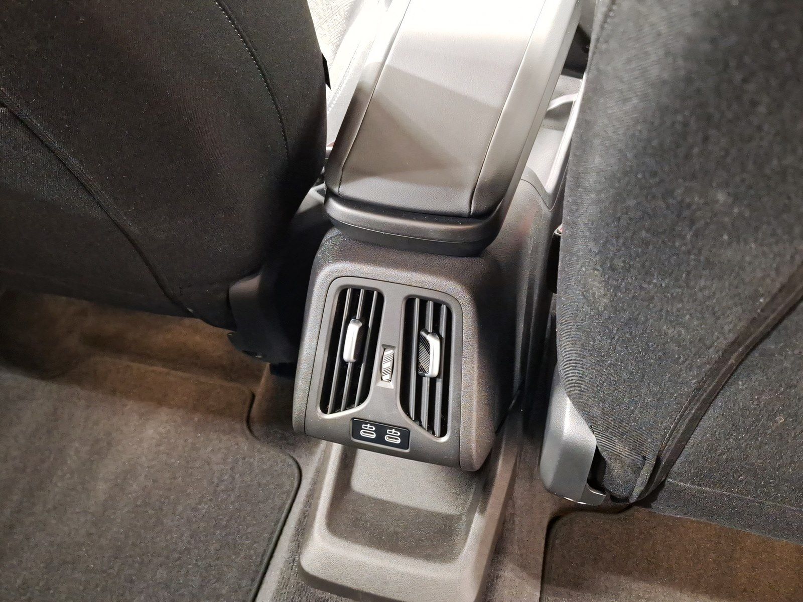 BMW 220 Active Tourer - Bild 17