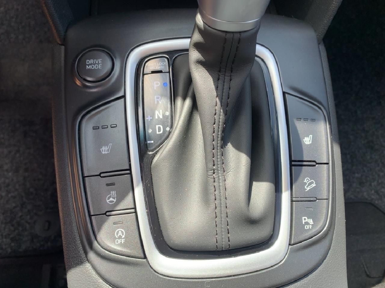 Fahrzeugabbildung Hyundai Kona Trend 1.6 l + Voll-LED-Paket + Navi-Paket