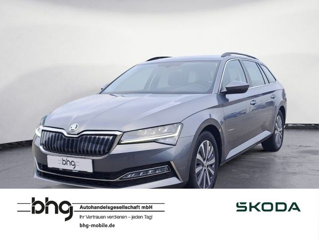 Skoda Superb Combi 1.4 TSI iV DSG Kamera Virtual DCC