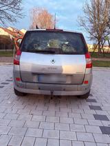 Renault scenic - Renault Scenic aus 2007 mit Diesel-Antrieb