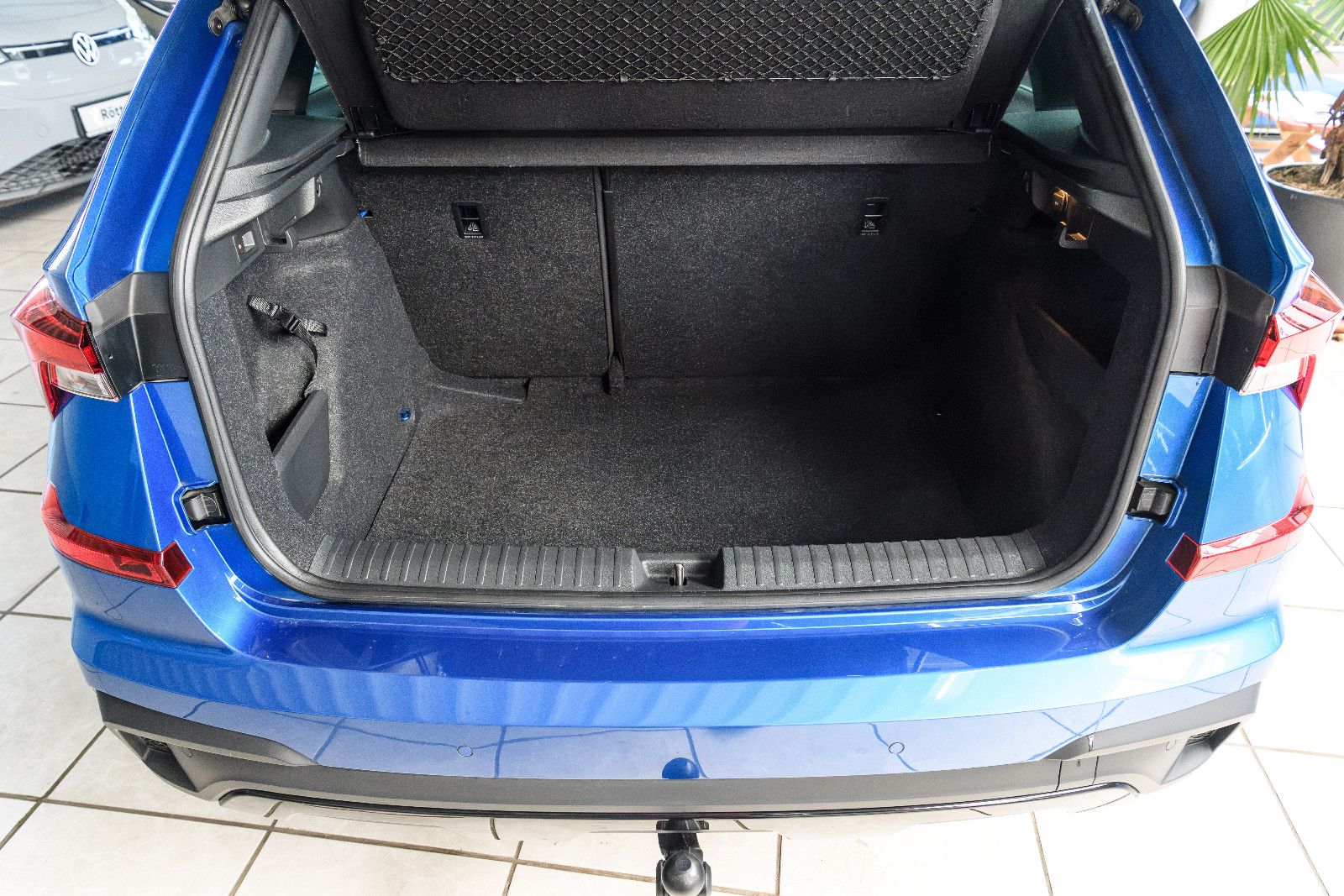 Fahrzeugabbildung SKODA Kamiq Monte Carlo + ACC + KAMERA + PANO + AHK