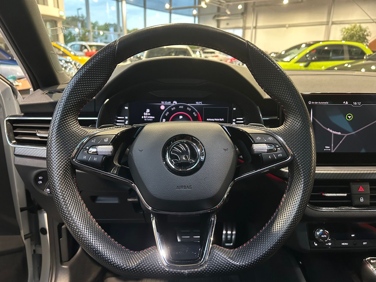 Fahrzeugabbildung SKODA Kamiq Monte Carlo AHK PANO LED NAVI