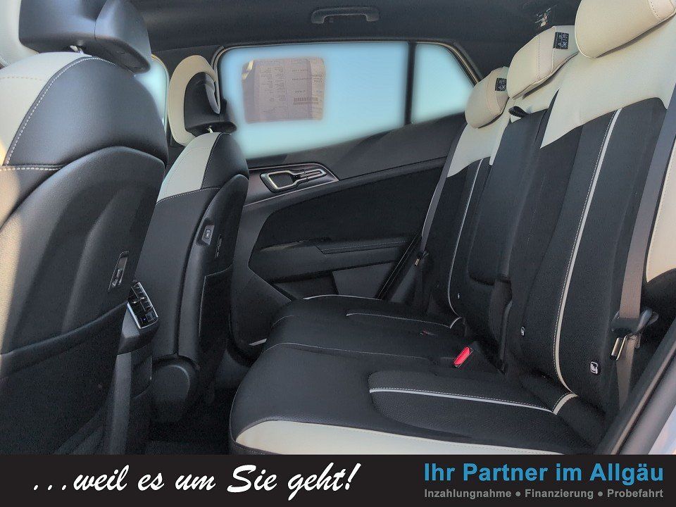 Fahrzeugabbildung Kia SPORTAGE 1.6T AWD 7DCT GT-Line PANO DWP KARDON++