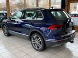 Volkswagen Tiguan 2.0 TSI Highline 4Motion DSG|ACC|LED|AHK - Volkswagen Tiguan: Blau, Motion