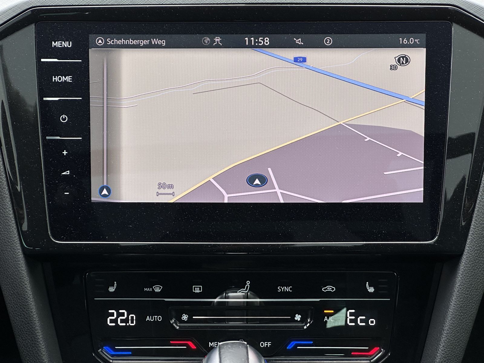 Fahrzeugabbildung Volkswagen Passat Variant 1.4 TSI DSG GTE NAV+LED+AHK+PANO