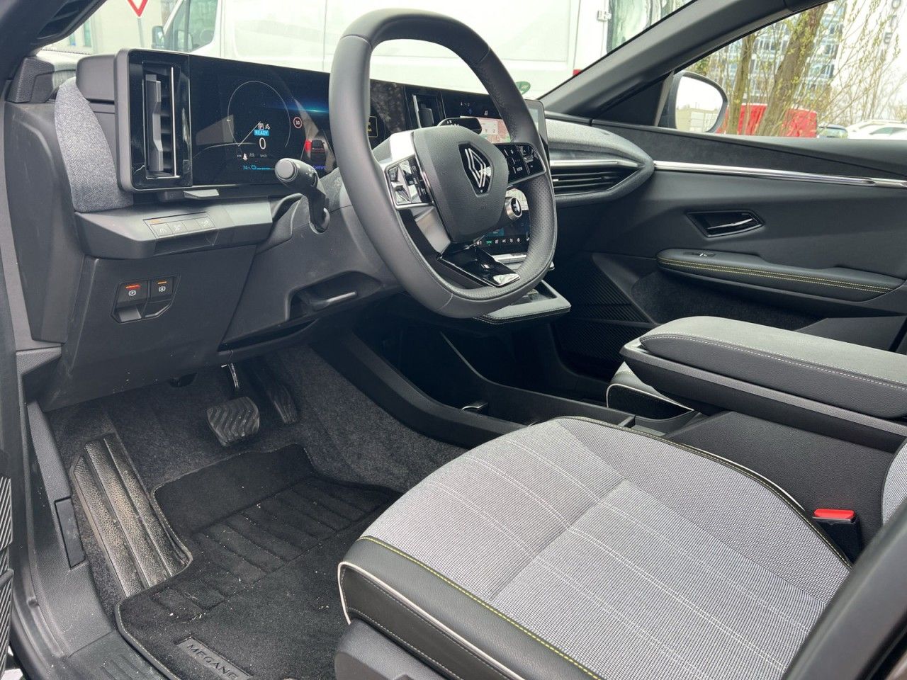 Renault Megane E-TECH - Bild 10