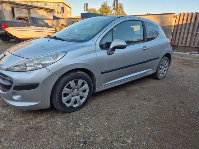 Peugeot 207 1.4 8V 75CV 3p. X Line ECO GPL