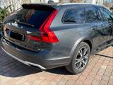 Volvo V90 Cross Country D4 AWD Pro Geartronic Pro - Volvo V90 Cross Country von privat
