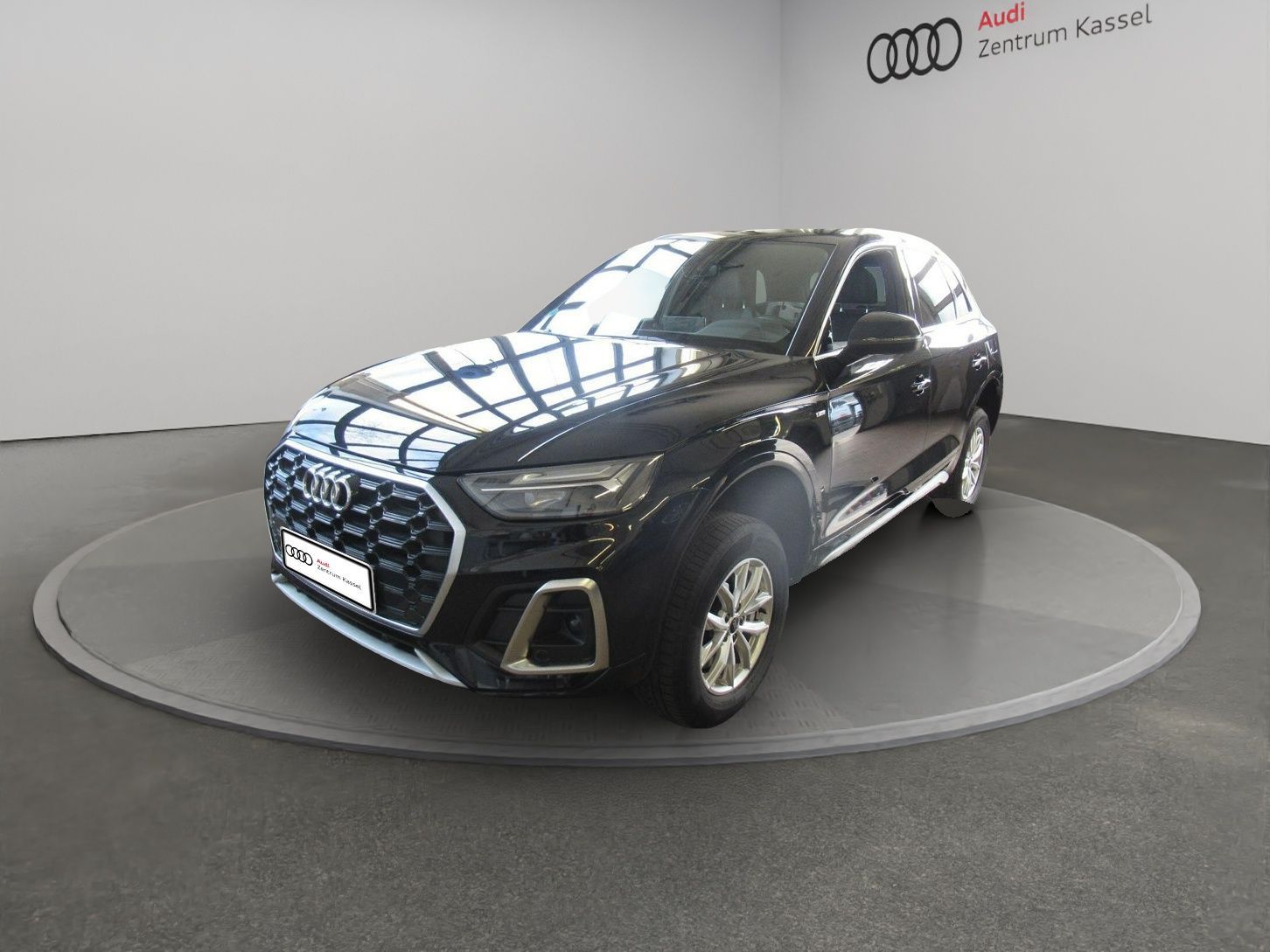 Audi Q5 50 TFSI e qu. S line LED PDC+ Navi Carplay imagem 2