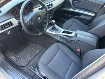 BMW 318 - 8