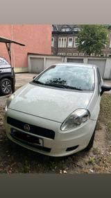 Fiat Punto mit wenig km - Fiat Punto in Essen