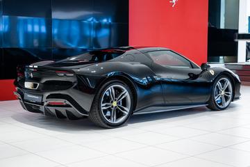 صورة 5 لـ 2022 Ferrari 296 GTB