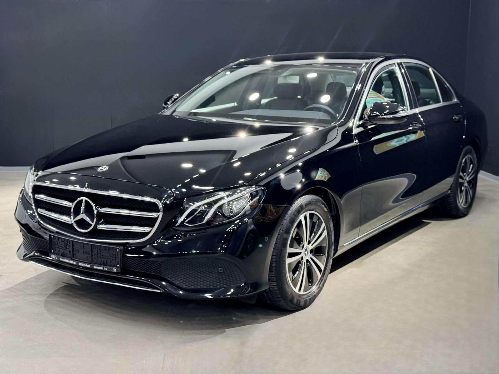 Mercedes-Benz E 200 d*1.Besitz*NAVI*Sitzheizung*Kamera*Leder*M