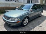 Volvo V40 2.0T Comfort*LEDER*AUTOMATIK*1.Hand - Volvo V40 Comfort