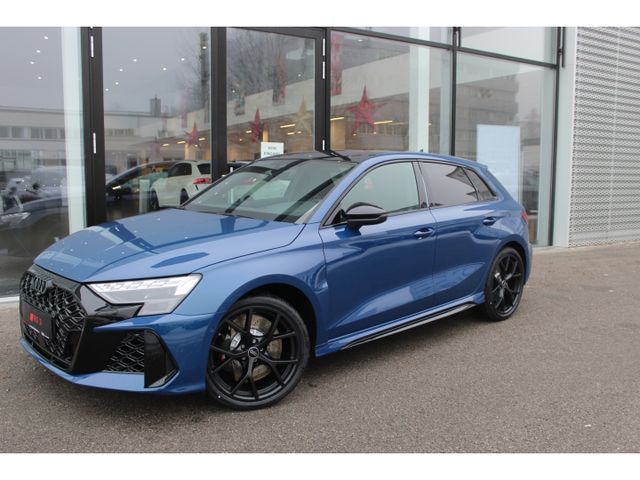 RS3 Sportback 2.5TFSI qu.S-tr.HUD*Pano*Sonos*MTR