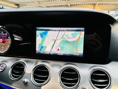MERCEDES-BENZ E 200 T Avantgarde*LED*Navi*SHZ*Park-Assistent