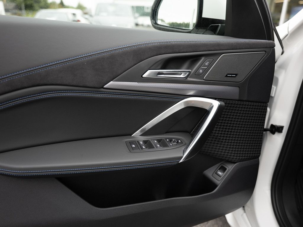 BMW iX1 - Bild 18
