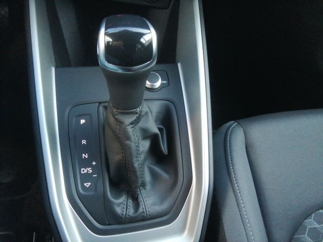 A1 Sportback 25 1.0 TFSI 70kW advanced S tronic