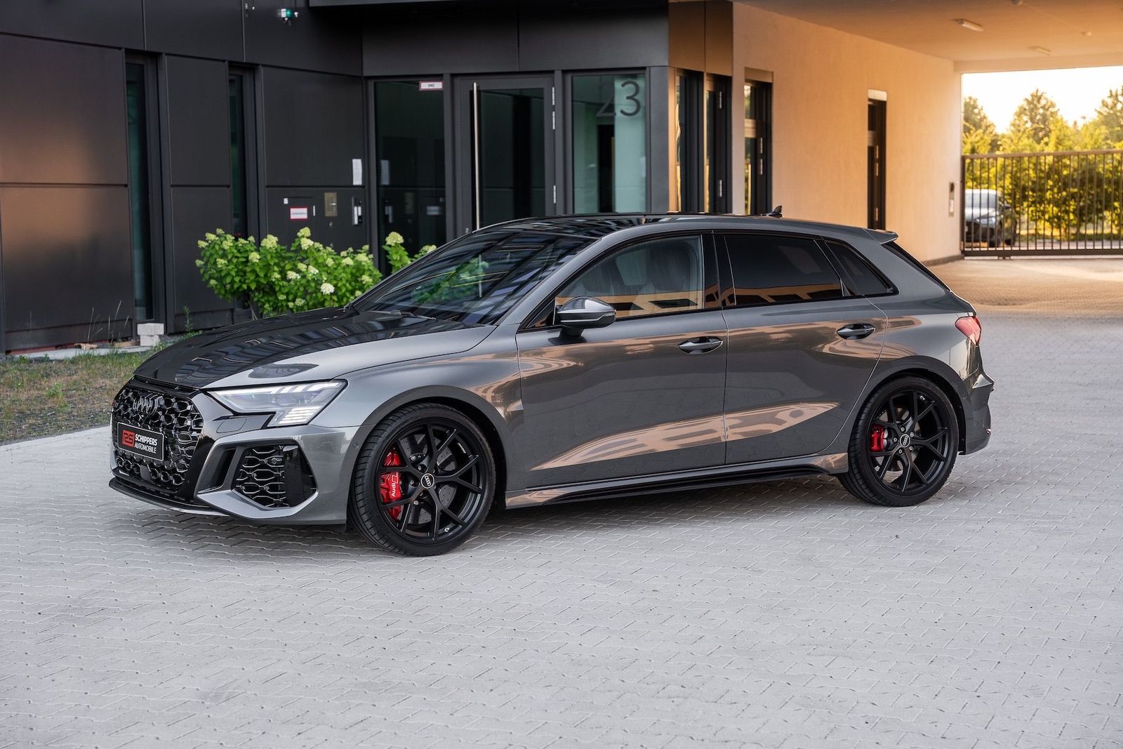 Fahrzeugabbildung Audi RS3 Sportback KERAMIK|DYNAMIK+|SPORT-AGA|290|HUD