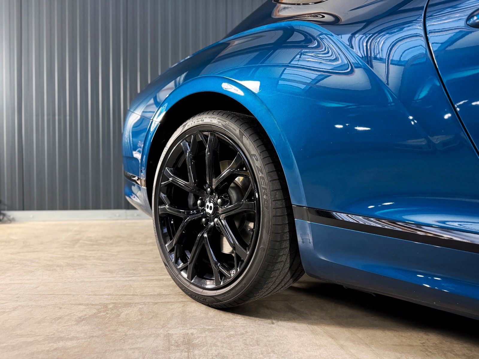 Fahrzeugabbildung Bentley Continental GT 6.0 W12 Speed Mulliner