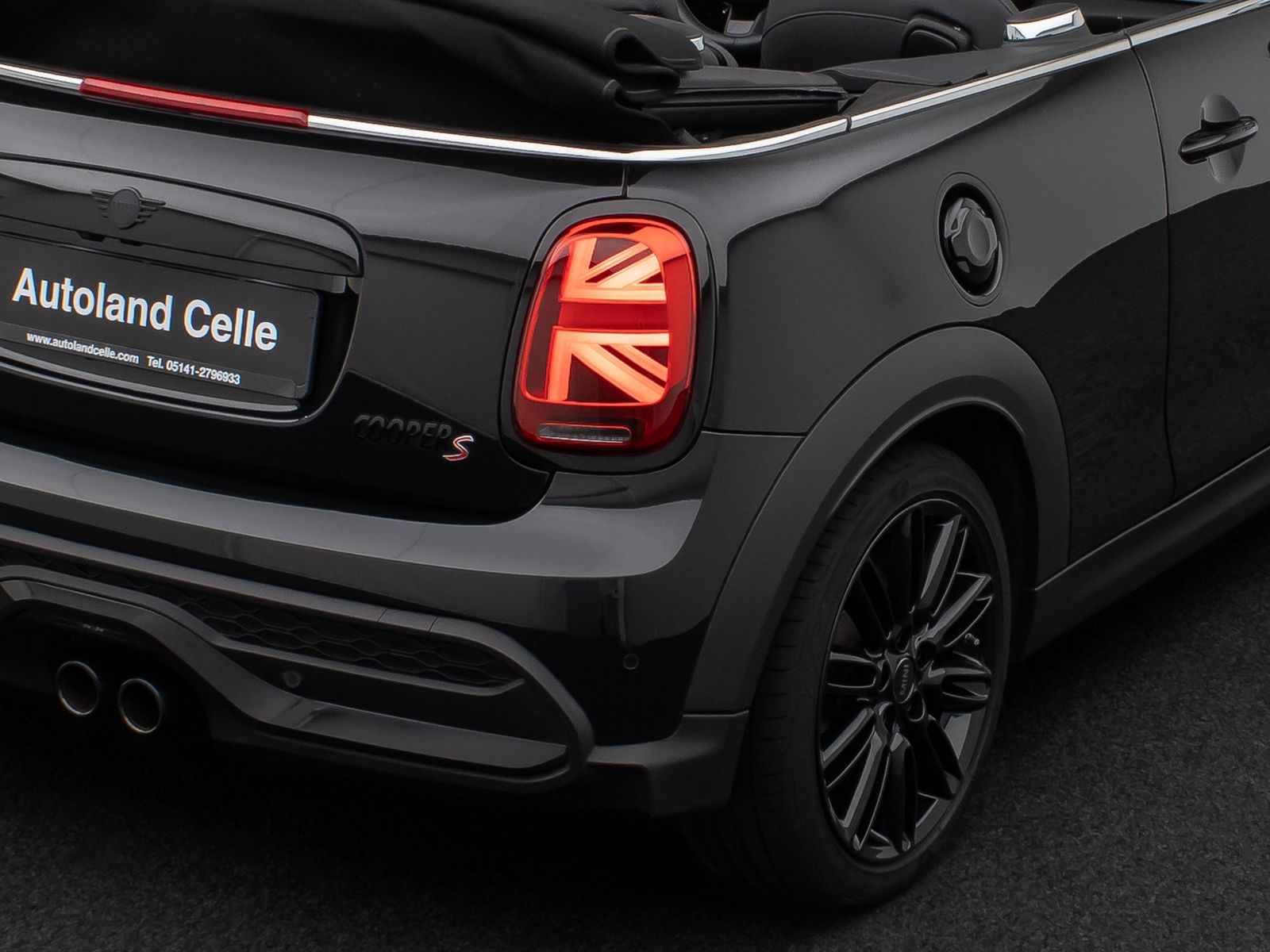 Fahrzeugabbildung MINI Cooper S Cabrio Kamera HUD DAB H/K Komfort Voll