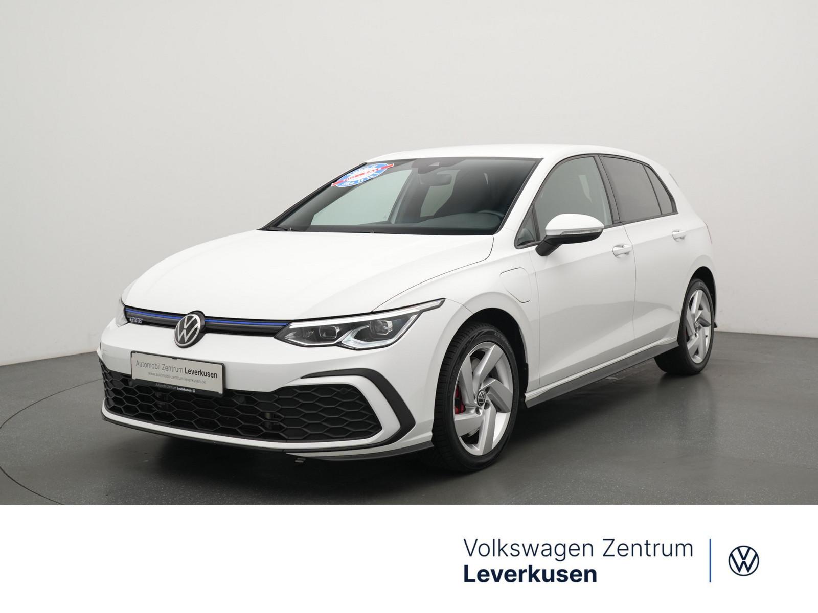 Volkswagen Golf VIII GTE DSG CARPLAY PDC SHZ ACC NAVI LED