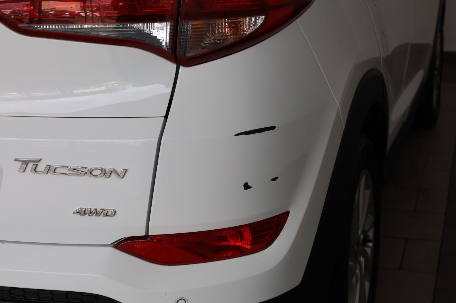 Fahrzeugabbildung Hyundai Tucson Advantage 4WD Navi,Kamera,SH,PDC