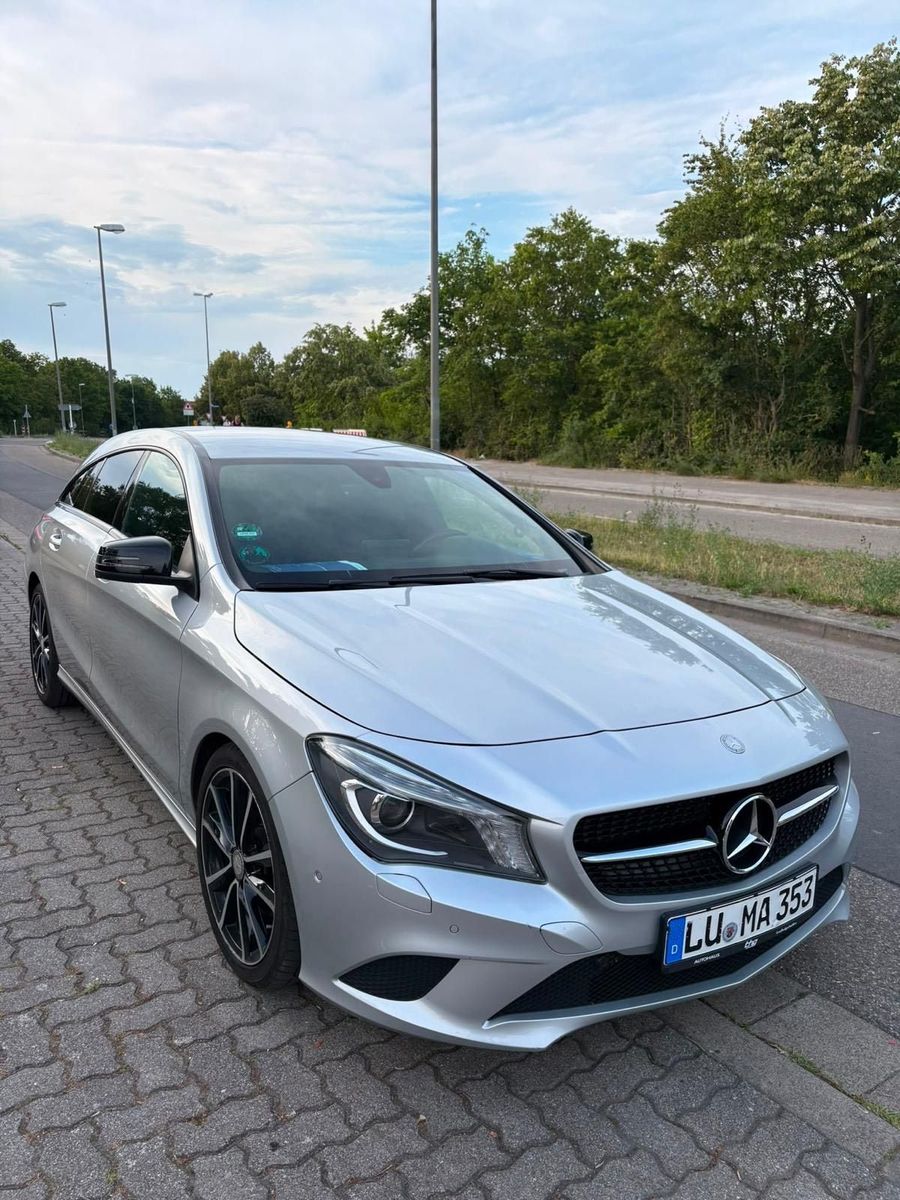 MERCEDES-BENZ Mercedes Benz CLA 180 Daimler / Automatik ...
