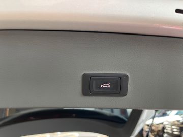 Audi A6 Avant 3.0 TDI quattro *Kamera*Klima*Navi*