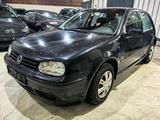 Volkswagen Golf 1.6 Comfortline - Volkswagen Golf aus 2003: 1.6