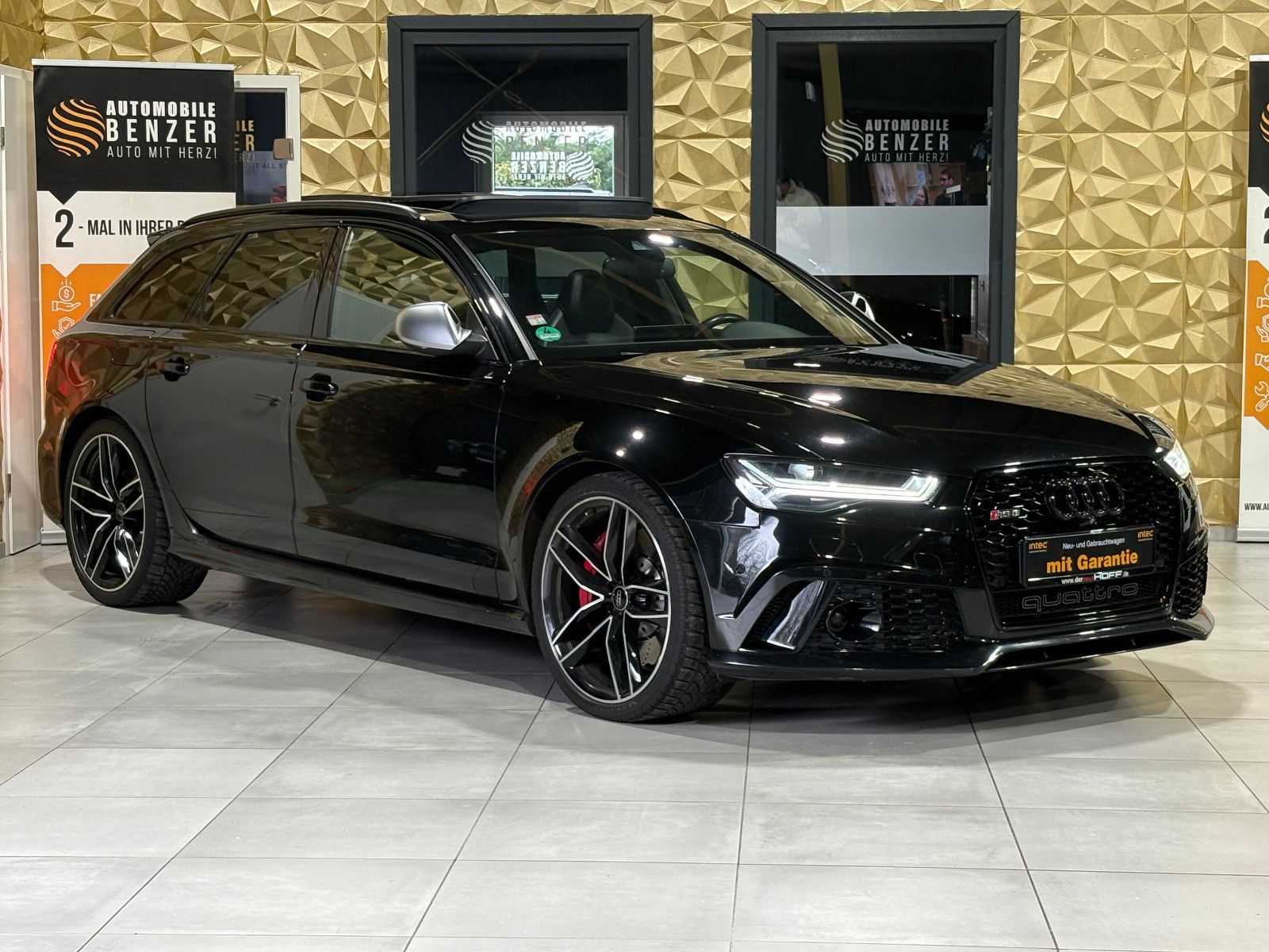 Fahrzeugabbildung Audi RS6 Avant 4.0 TFSI quattro performance/RAUTE/360