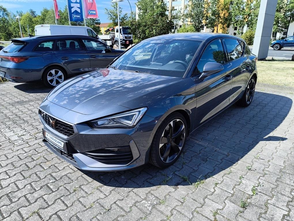 Cupra Leon 2.0 TSI (245 PS) DSG + ACC + SHZ