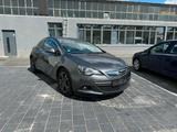 Opel Astra GTC 1.6 Turbo Edition Edition - Opel Astra aus 2011: Gtc