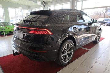 Audi Q8 - 7