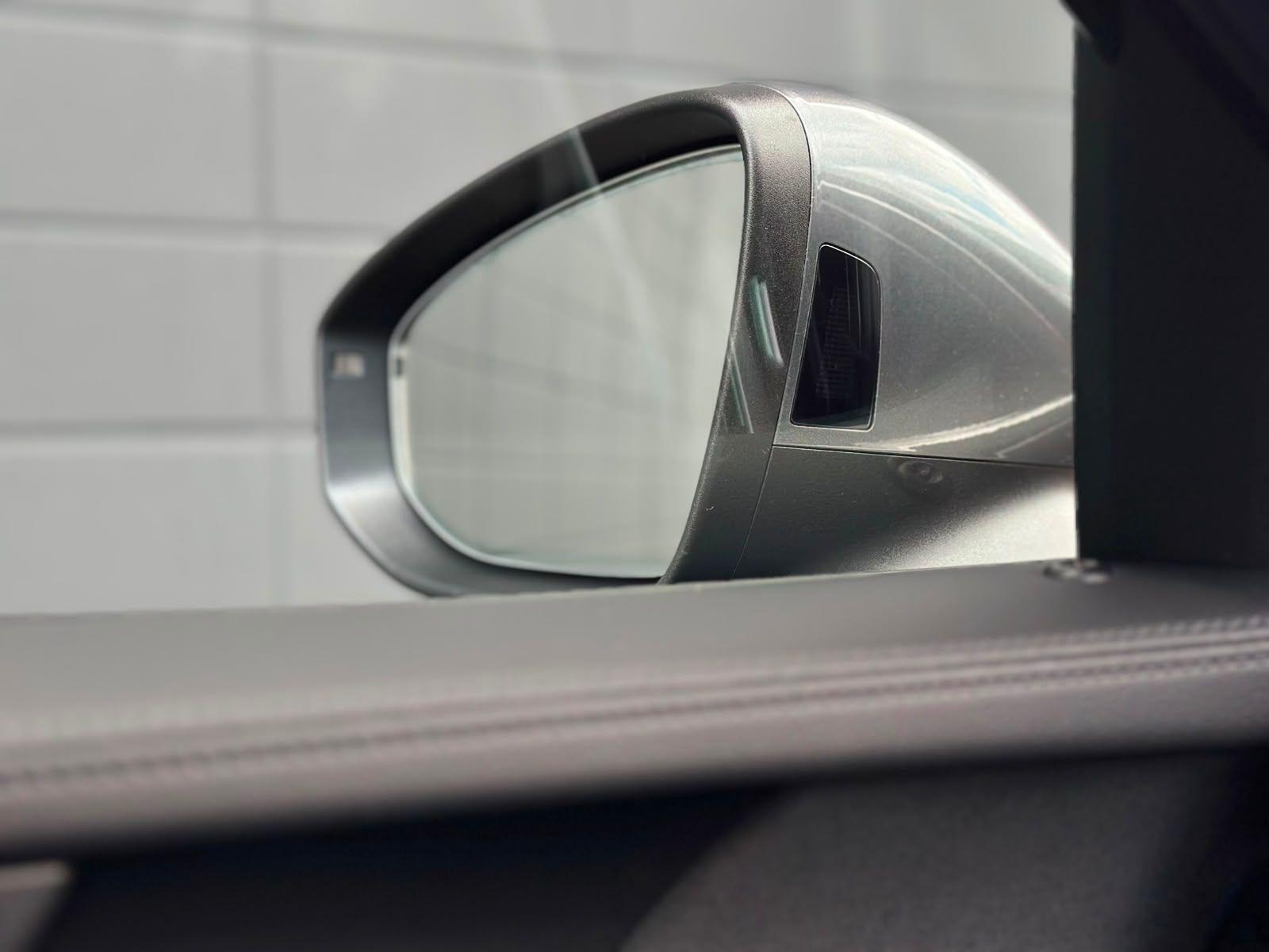 Volkswagen Passat 2.0TDI R LINE MATR#ACC#KEY#VIRTUL#MASSAGE, миниатюра 24