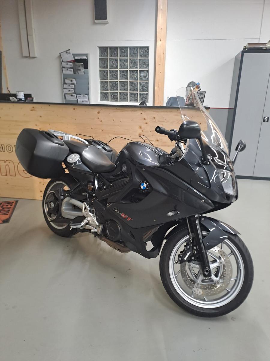 BMW F 800 GT