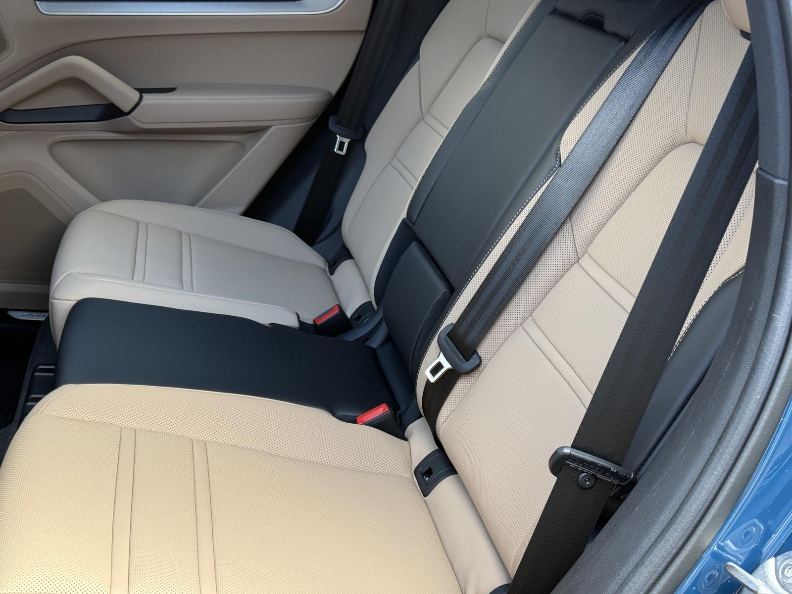 Porsche Cayenne Basis 22 Z*SPORTABGAS*HD MATRIX*BOSE*PAN
