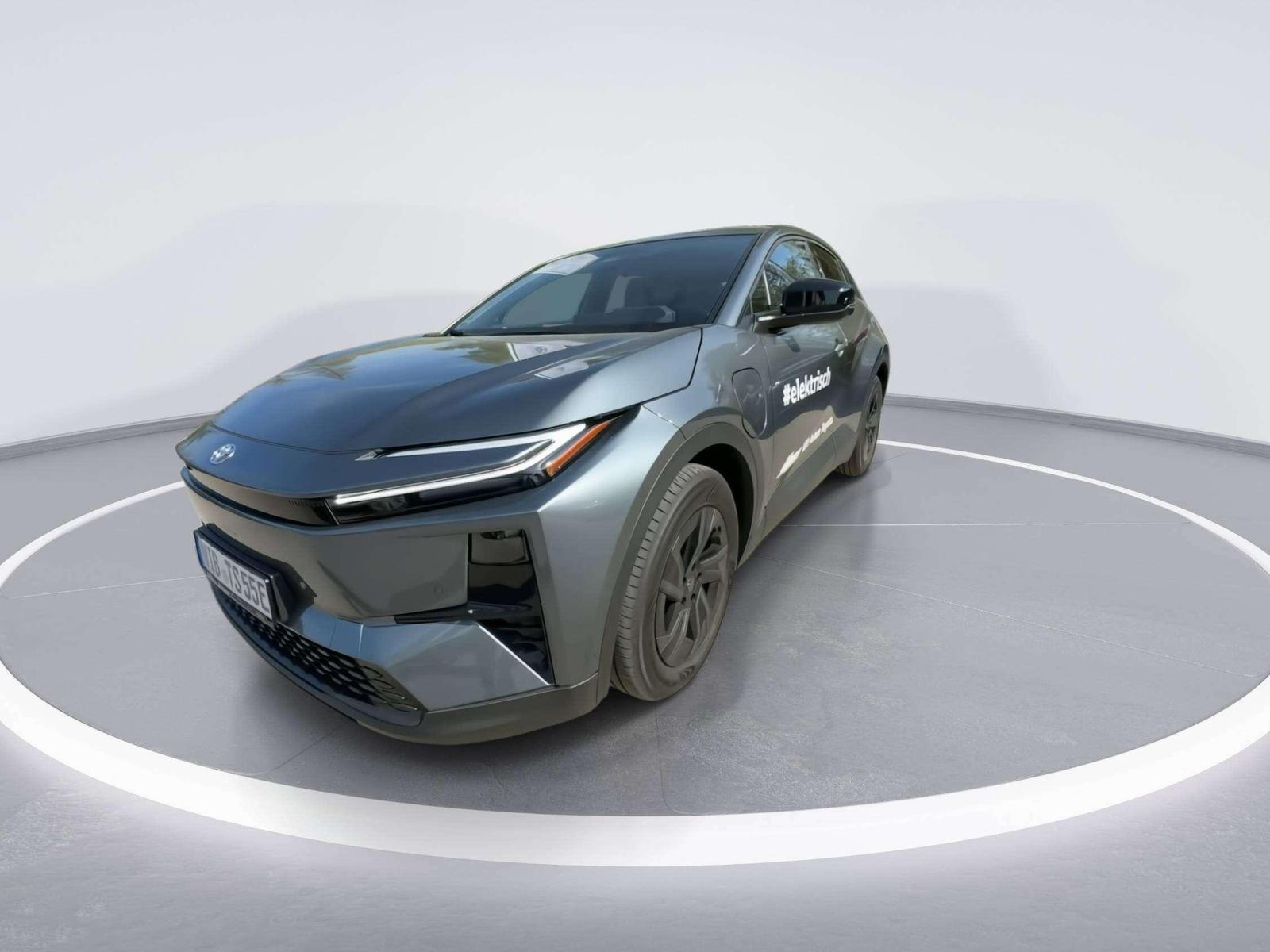 Toyota C-HR + 165 kW Team/LED/Shz/Safety Sense/Rfk
